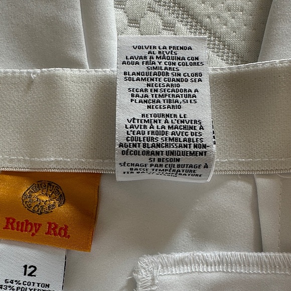 Ruby Rd. White Ankle Pants - Picture 3 of 9